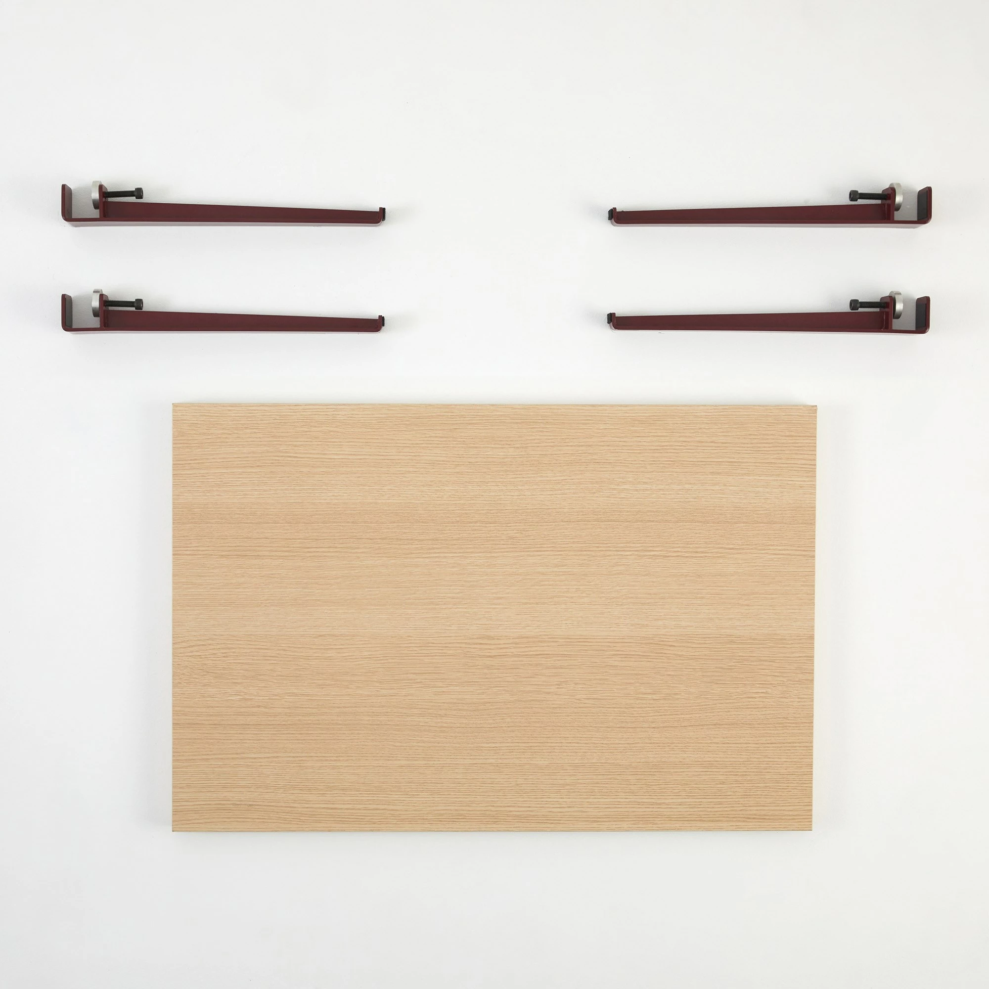 Tavolinë kafeje, dru dhe këmbë burgundy, Skye Decor, Neda