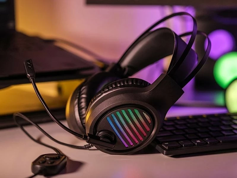 Kufje Tracer GameZone GZ VPRO, me mikrofon, USB-C/USB-A, të zeza