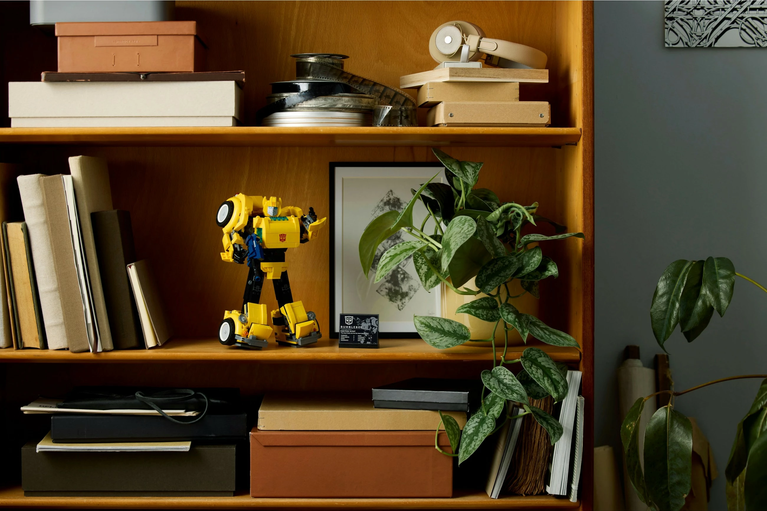 Set ndërtimi LEGO Bumblebee, 950 pjesë, shumëngjyrësh