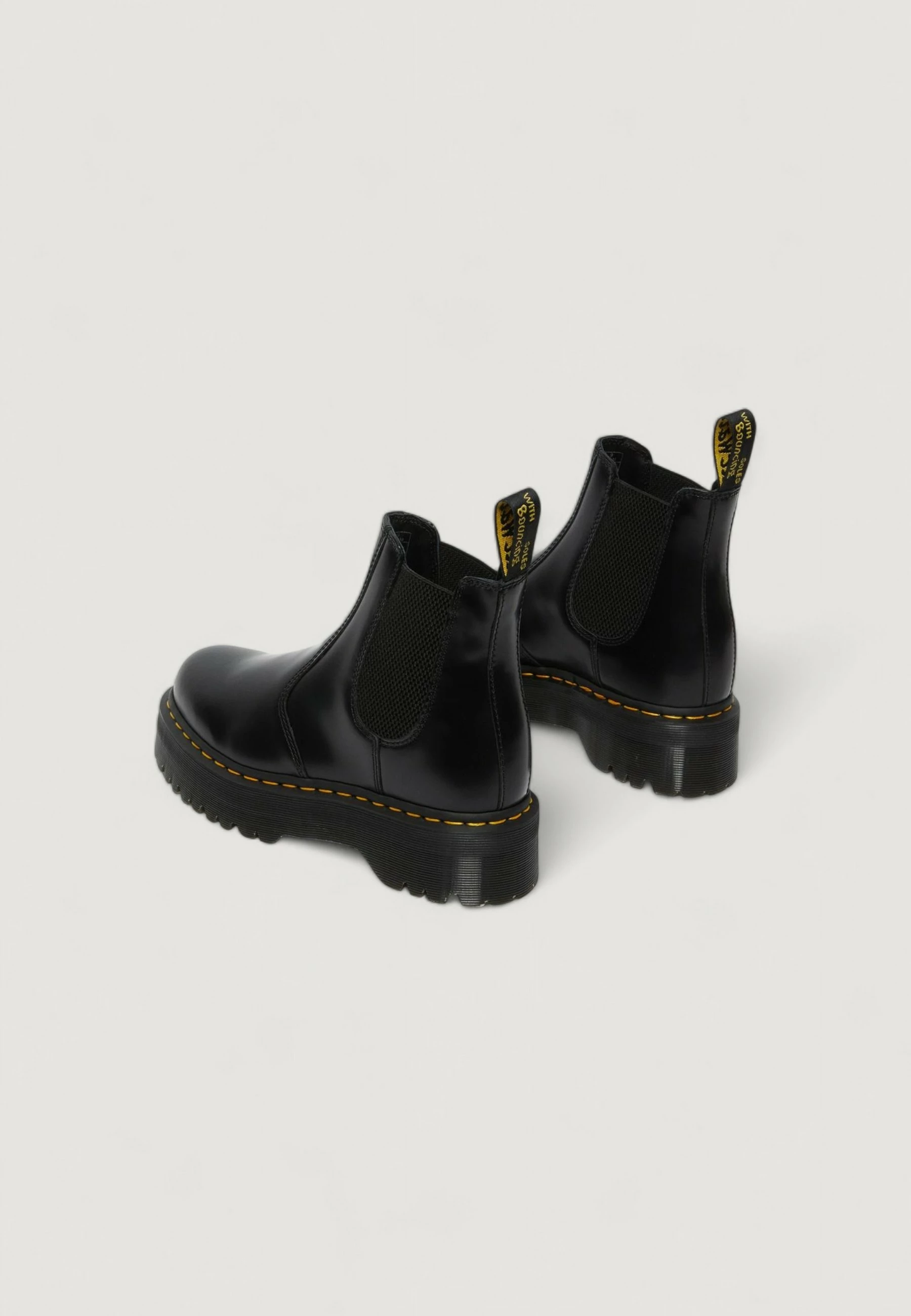 Çizme për femra Dr. Martens 2976 Quad, të zeza [Madhësia: 39]