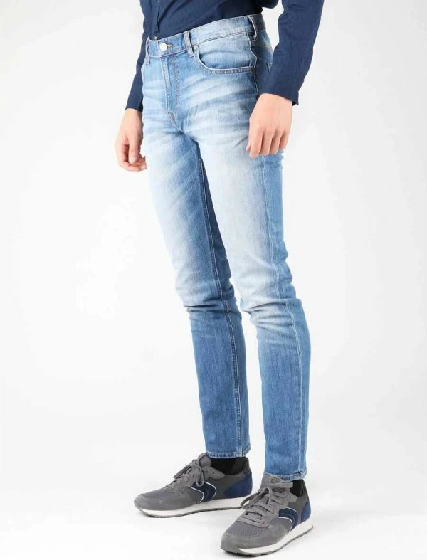 Xhinse për meshkuj Lee