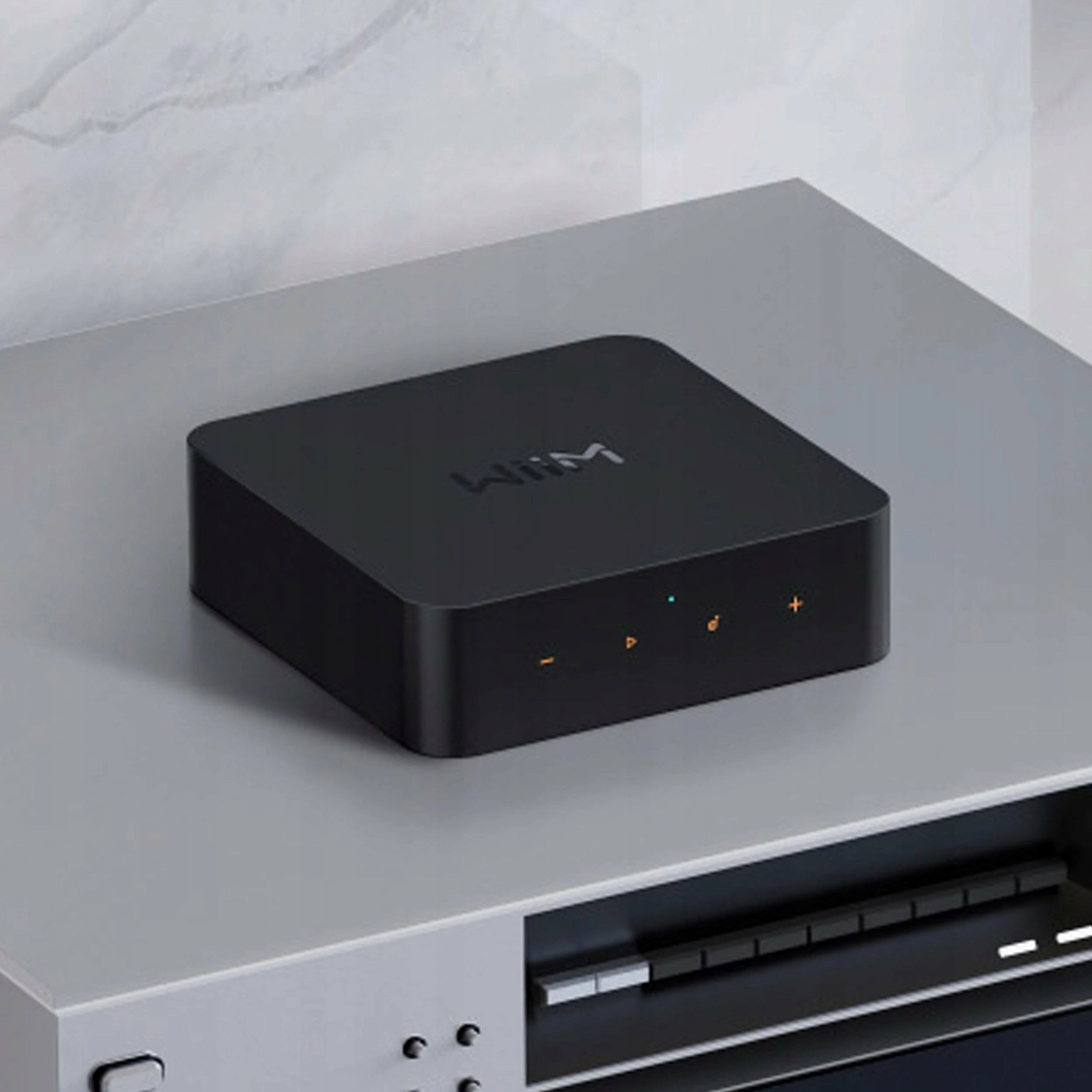 Streamer audio WiiM Pro Plus Roon Ready Hi-Res, Wi‑Fi/Bluetooth/Ethernet, i zi, me telekomandë