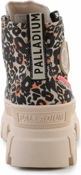 Çizme Palladium për femra, në ngjyrë krem