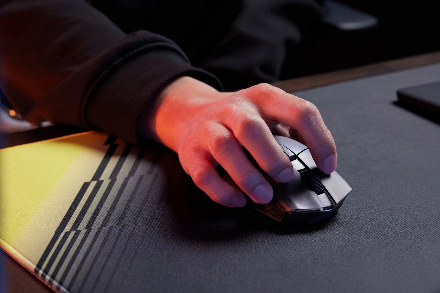 Maus gaming Corsair Harpoon V2 Wireless, RGB, 26K DPI, 6 butona, i zi