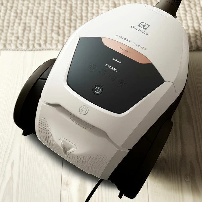 Fshesë me korrent Electrolux Pure D8 PD82-ALRG Silence, 500W, 3.5L, me qese s-bag, filtër Allergy Plus, 57 dB, e bardhë