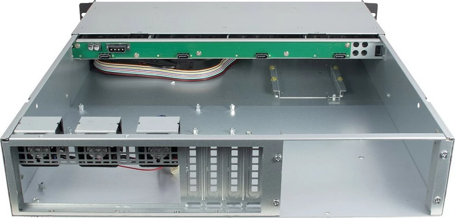 Kasë serveri Inter-Tech IPC 2U-2404L, Rack 2U, 5x 3.5"/2.5" SATA, micro ATX/Mini-ITX, e zezë/gri