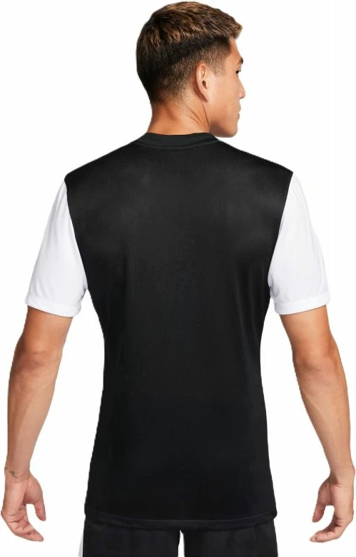 Maicë për meshkuj Nike, bardhë e zezë