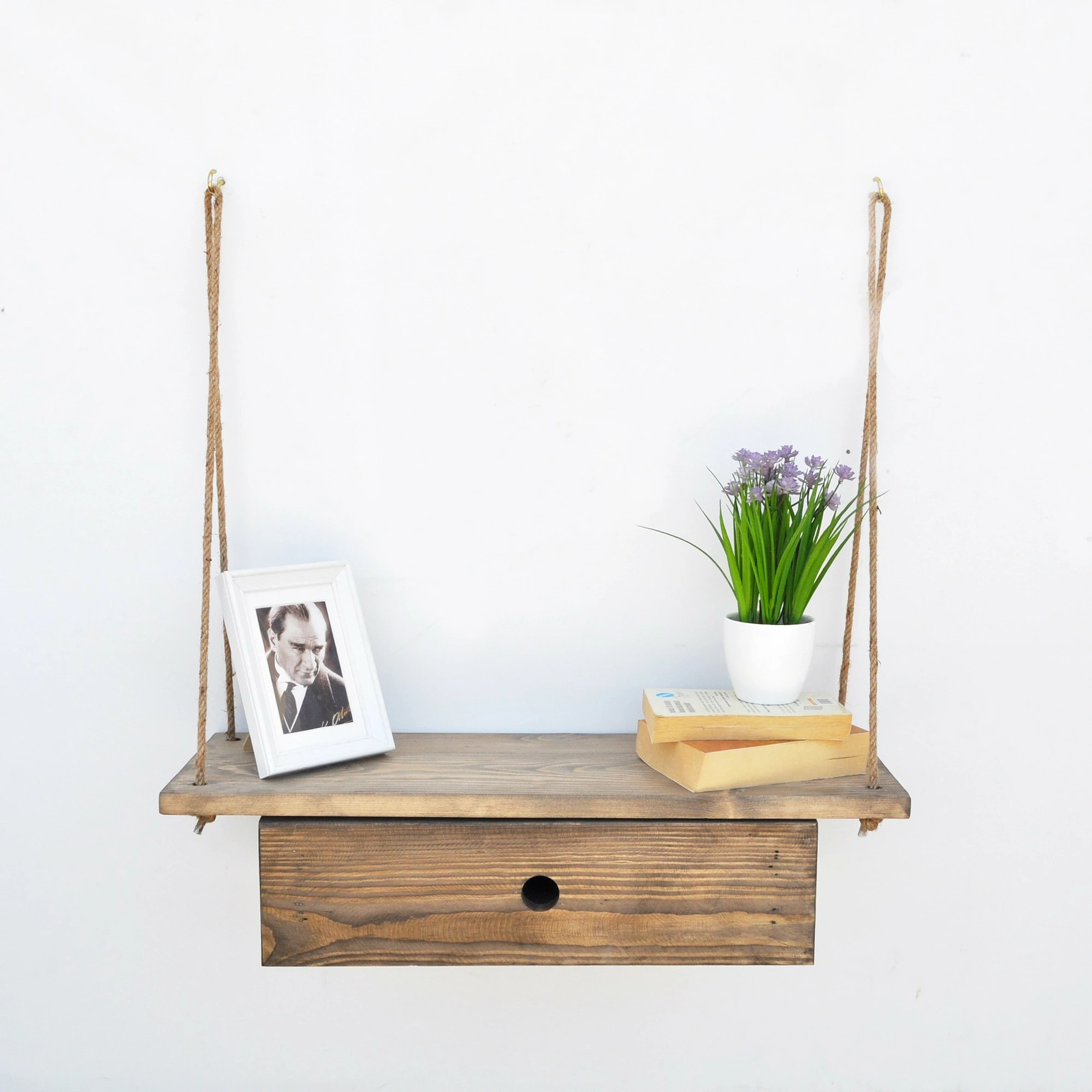 Raft muri prej druri, ngjyrë arre, Hanah Home, Gar010