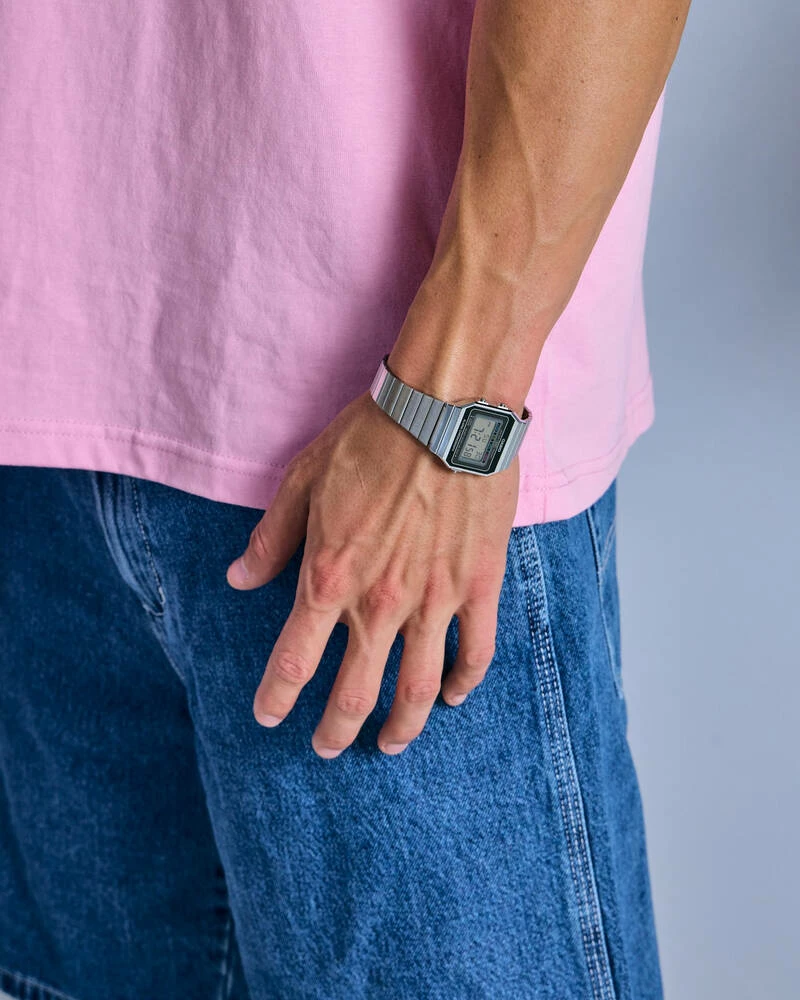 Orë dore Casio A700W-1A, e argjendtë/zezë