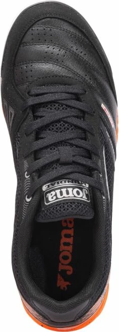 Atlete futbolli për meshkuj Joma, të zeza