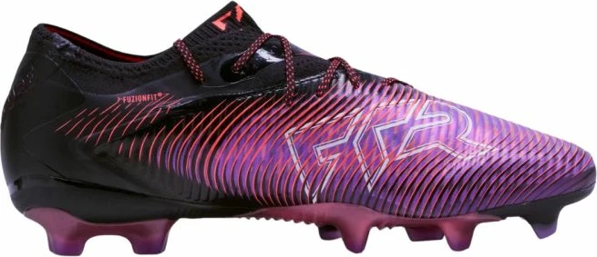 Atlete futbolli Puma për meshkuj, të zeza