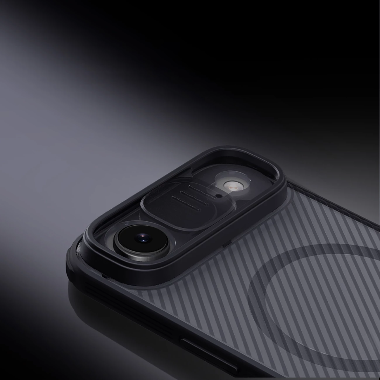Mbështjellës Nillkin CamShield Pro për iPhone 17 Air, MagSafe, PC+TPU, gjysmë-transparent mat, e zezë transparente
