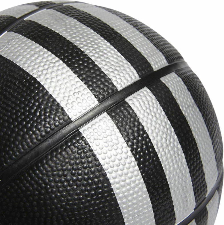 Top basketbolli adidas për të gjithë, i zi [Madhësia: 3]
