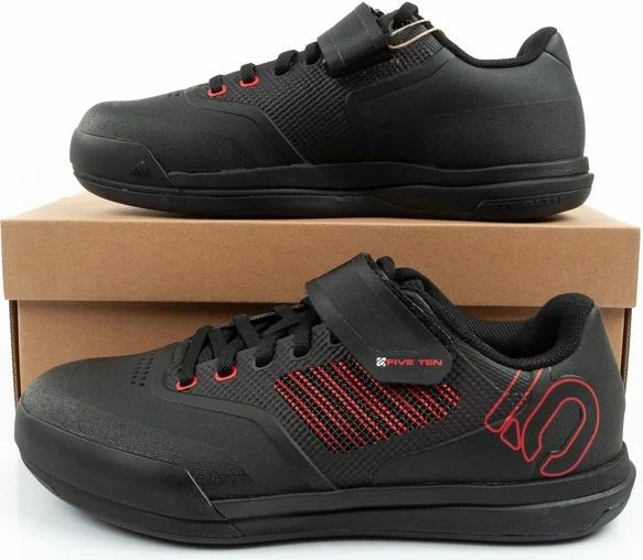 Atlete biçiklete adidas për meshkuj [Madhësia: 38]