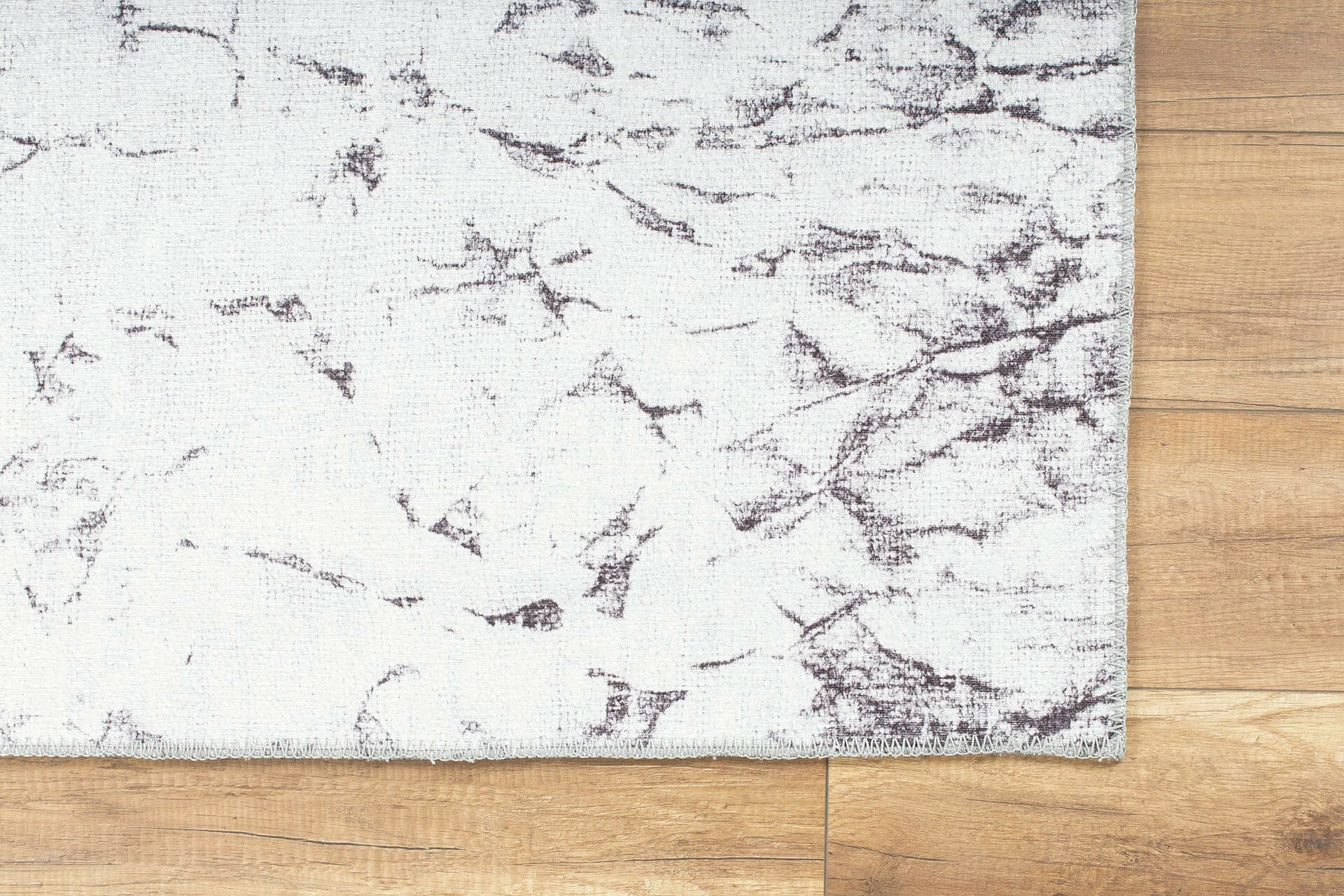 Qilim (210 x 310) Conceptum Hypnose, Ada Gönül Chenille - i bardhë AL 381
