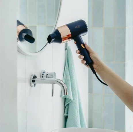 Tharëse flokësh, Adler, AD 2280, 1800 W, 2 shpejtësi 3 temperatura, me koncentrator, gold/navy blue