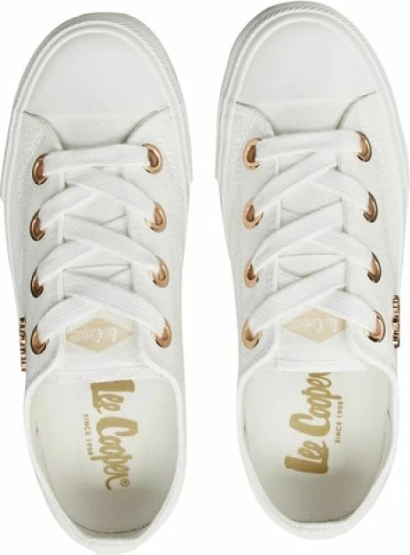 Atlete femra Lee Cooper, të bardha