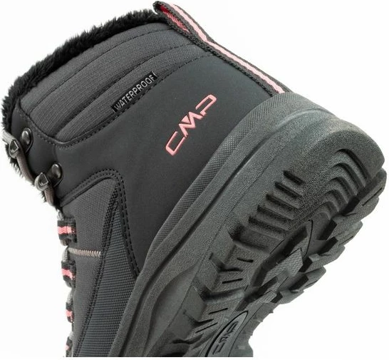 Atlete trekking për femra CMP, të zeza