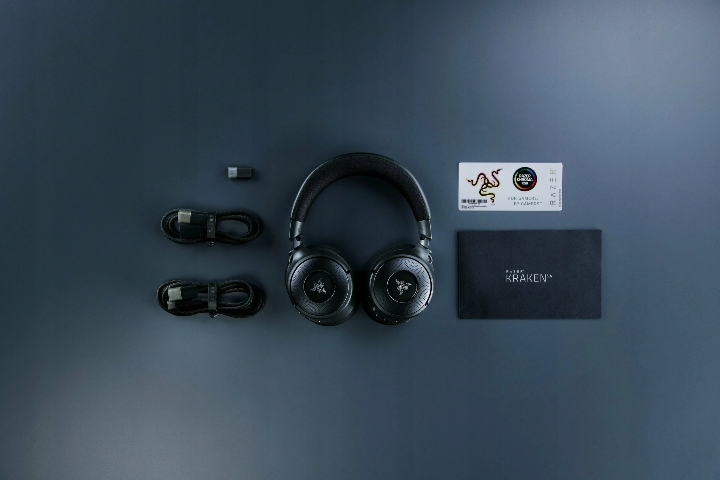 Kufje gaming Razer Kraken V4 (RZ04-05170100-R3M1), wireless, USB/USB-C, Bluetooth, THX Spatial Audio, RGB, të zeza