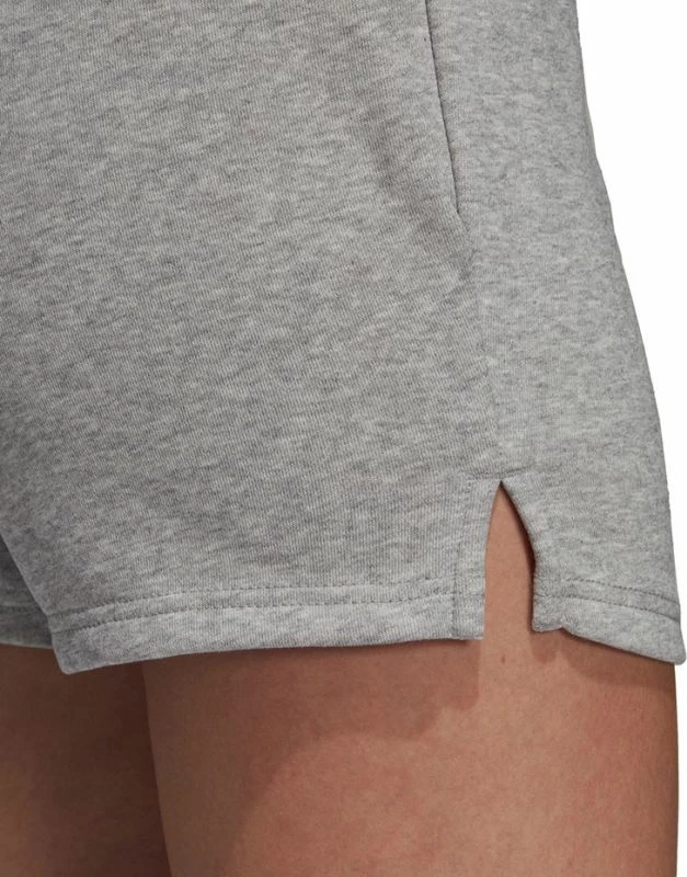 Shorce për femra adidas, gri