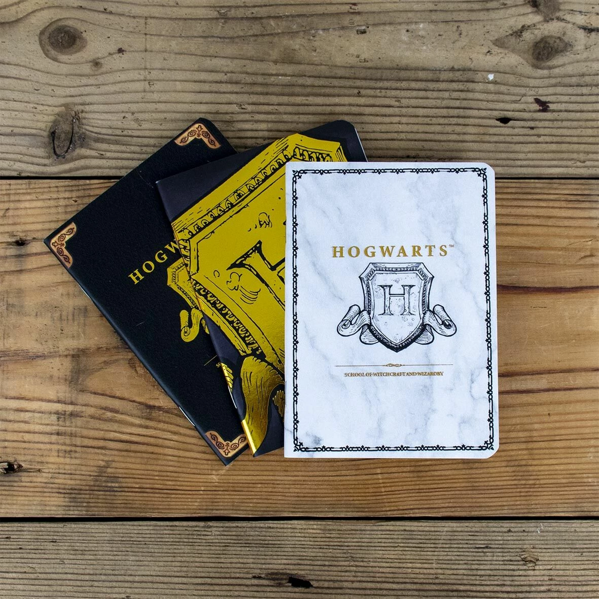 Bllok shënimesh Blue Sky Harry Potter Hogwarts Shield, A6, 40 faqe me vija, hardcover, set 3 copë