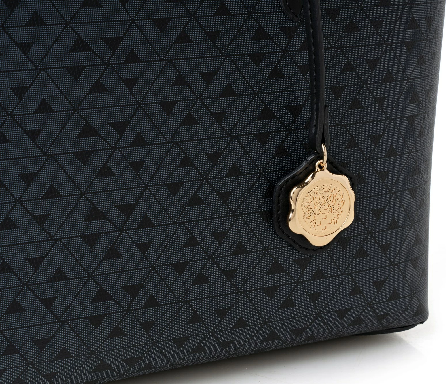 Çantë tote Vince Camuto Taormina, e zezë me monogram