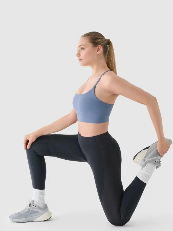 Maicë sportive për femra 4F, e zezë