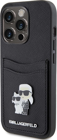 Mbështjellës Karl Lagerfeld Saffiano Cardslot Karl&Choupette Metal Pin për iPhone 15 Pro, i zi