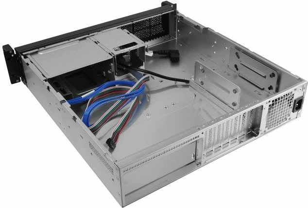 Kasë serveri rackmount 2U CHIEFTEC UNC-209SR-B-OP ATX/mATX, thellësi 457 mm, 7 low-profile slote, USB 3.1 front, me shina rrëshqitëse 20\", e zezë