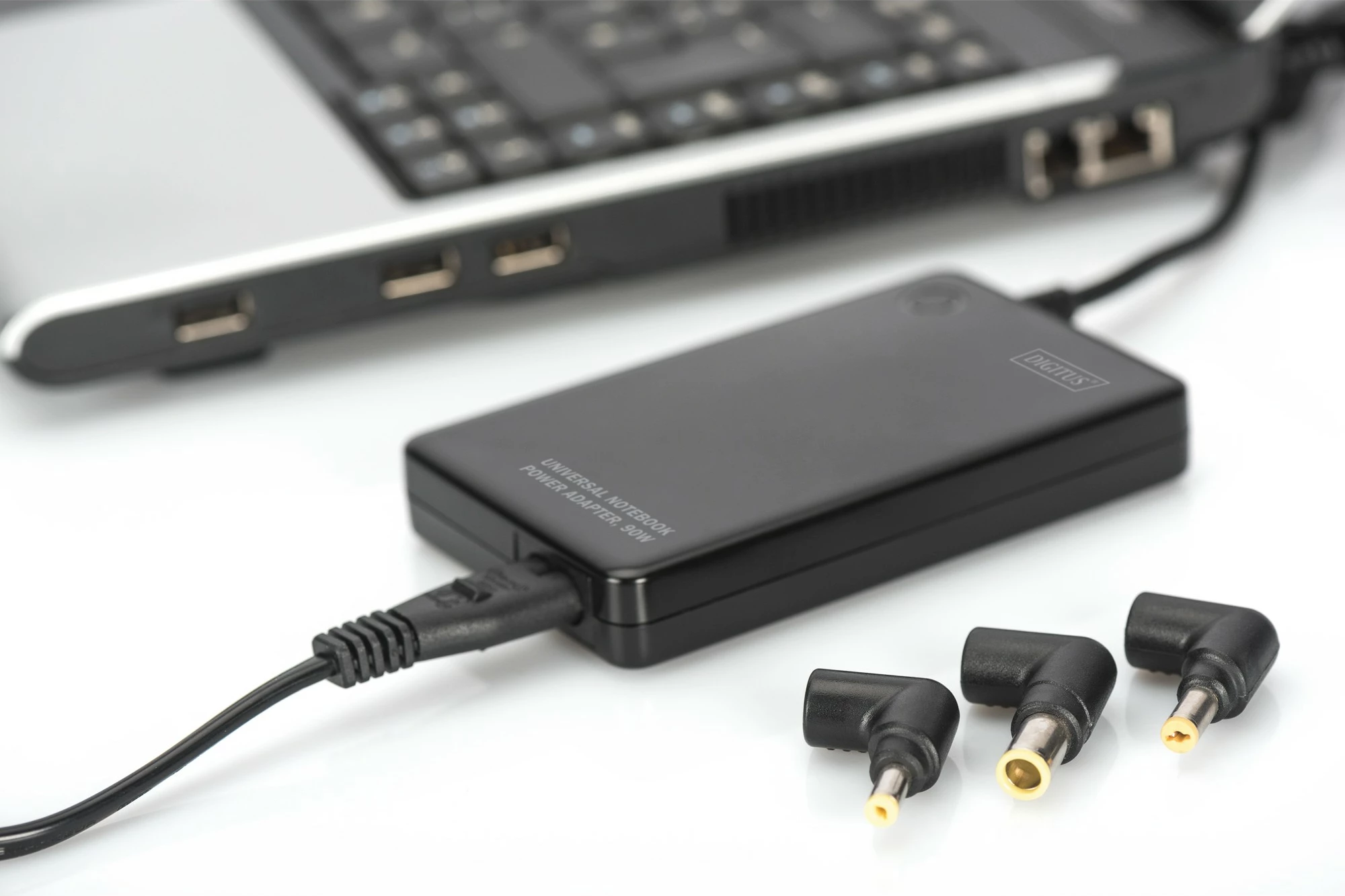 Adapter universal notebook Digitus 90W 24V 6.0A, zi