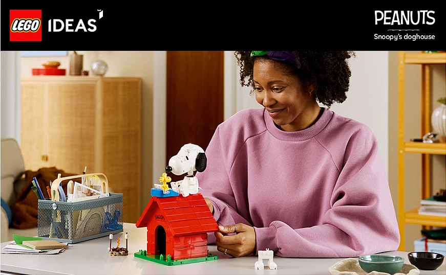 Set ndërtimi LEGO Ideas 21368 Peanuts Shtëpia e qenit e Snoopy, 964 copë, shumëngjyrësh