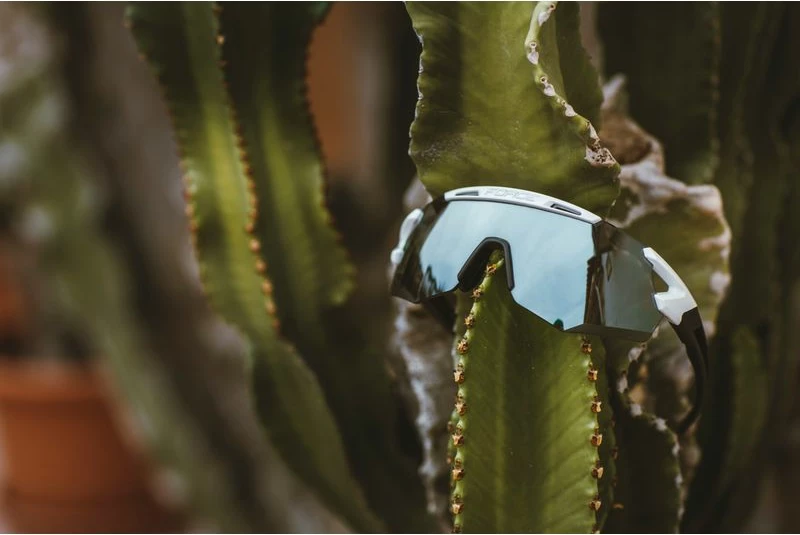 Syze Arcade Bardhe/zeze