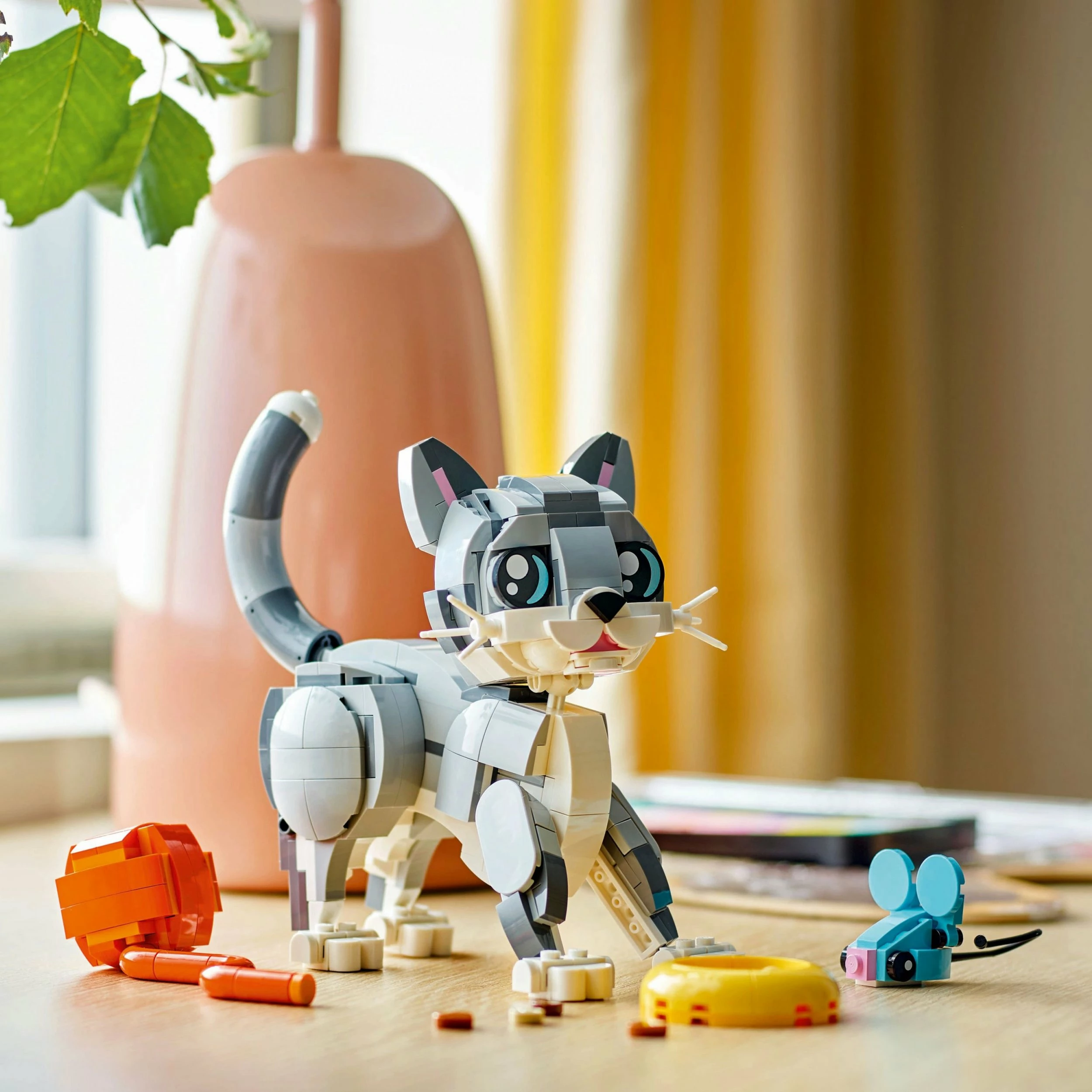 Set LEGO Creator 3-në-1 Playful Cat 31163, 407 copë