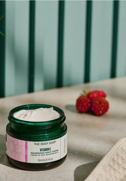 Vitamin E - Krem Nate Ushqyes për Fytyrën 50 ML