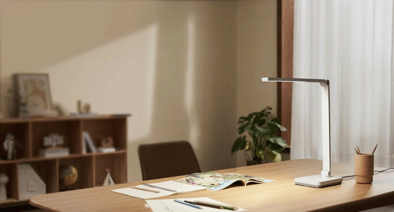 Lampë tavoline Xiaomi Desk Lamp Lite BHR8955EU, 7.5W, 3900K, CRI Ra90, 3 nivele ndriçimi, e palosshme, e bardhë