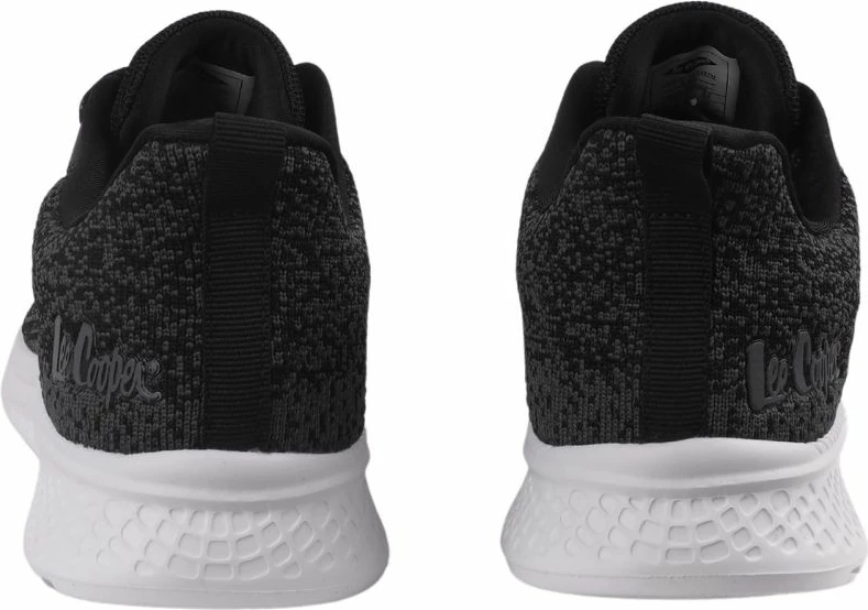 Atlete për meshkuj Lee Cooper, të zeza