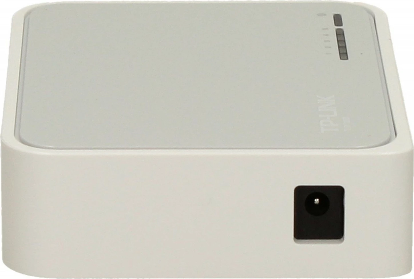 Switch TP-LINK TL-SF1005D, 5 porta, 10/100 Mbps, i bardhë