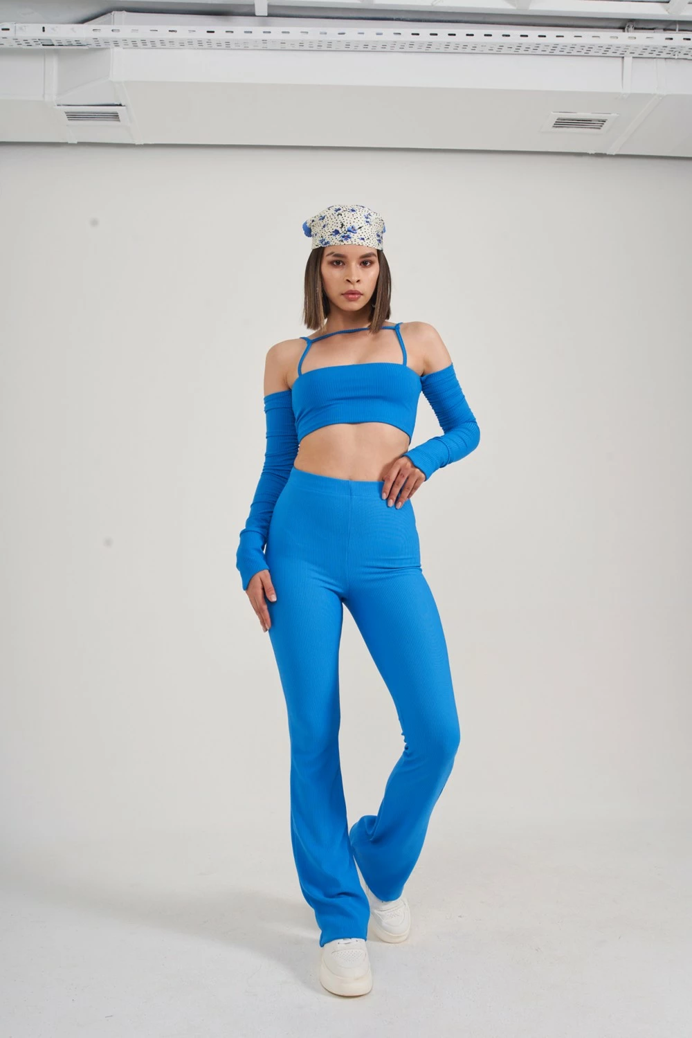 Pantallona për femra Holly Lolly, të kaltër