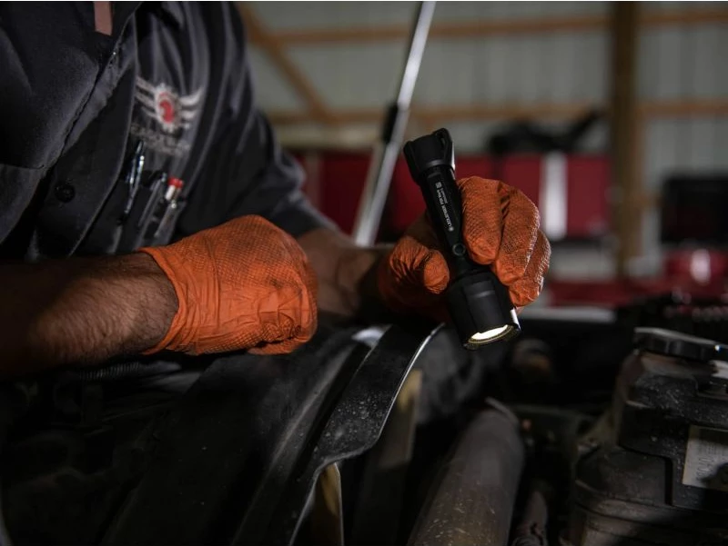 dritë pune Ledlenser, pa ngjyrë specifike