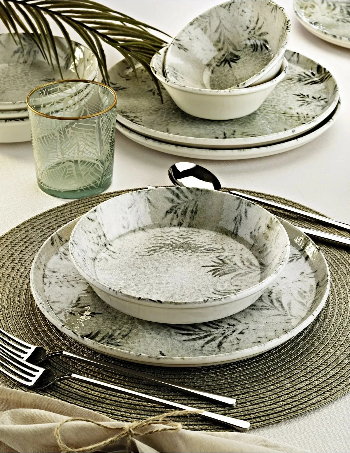 Set enësh për drekë (18 copë), Hermia, MCH-06-18-PRC