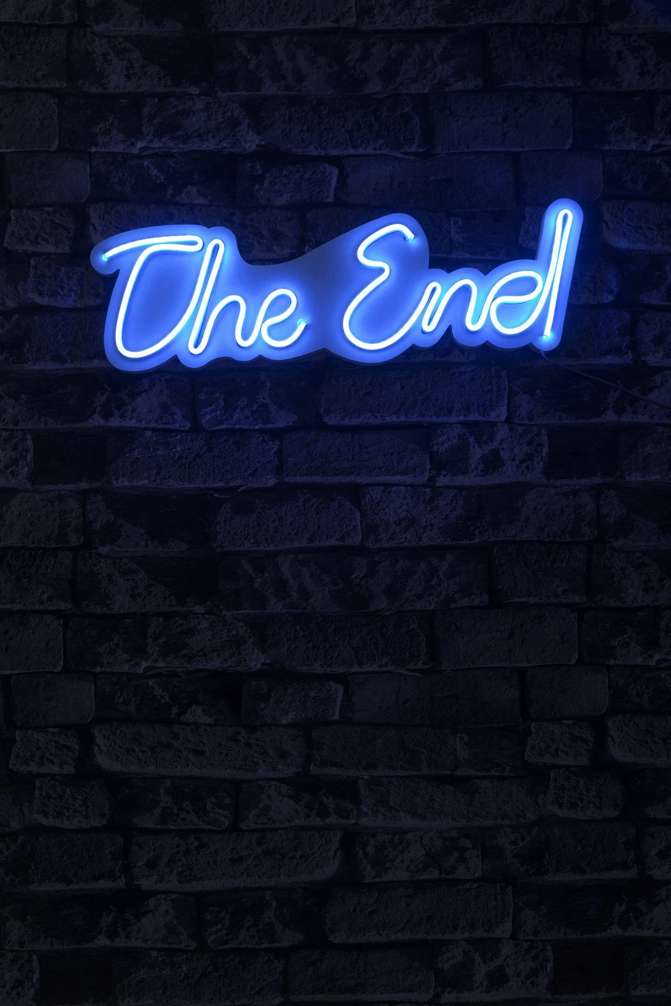 Dekor dritash LED plastike, 'The End', ngjyrë kaltër, 16x50x2cm