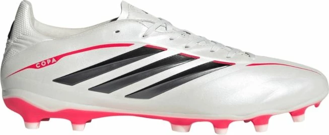 Atlete futbolli adidas, të zeza