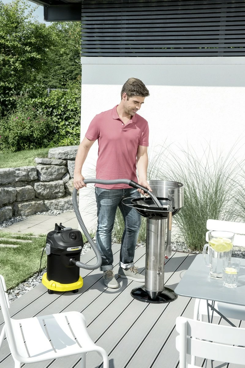 Aspirator për hi Karcher AD 4 Premium 1.629-731.0 17 L 600 W rezervuar metalik pa qese zi/verdhe