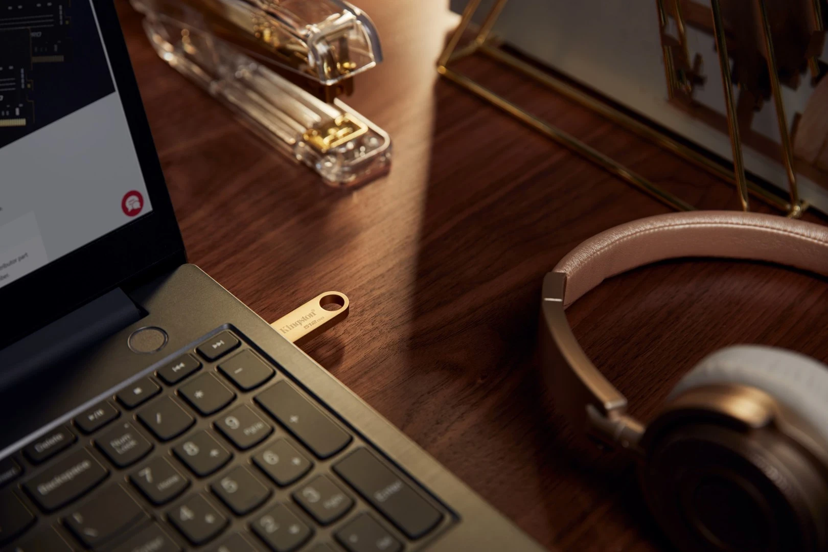 USB Kingston DataTraveler 512GB, 220MB/s, Metalik