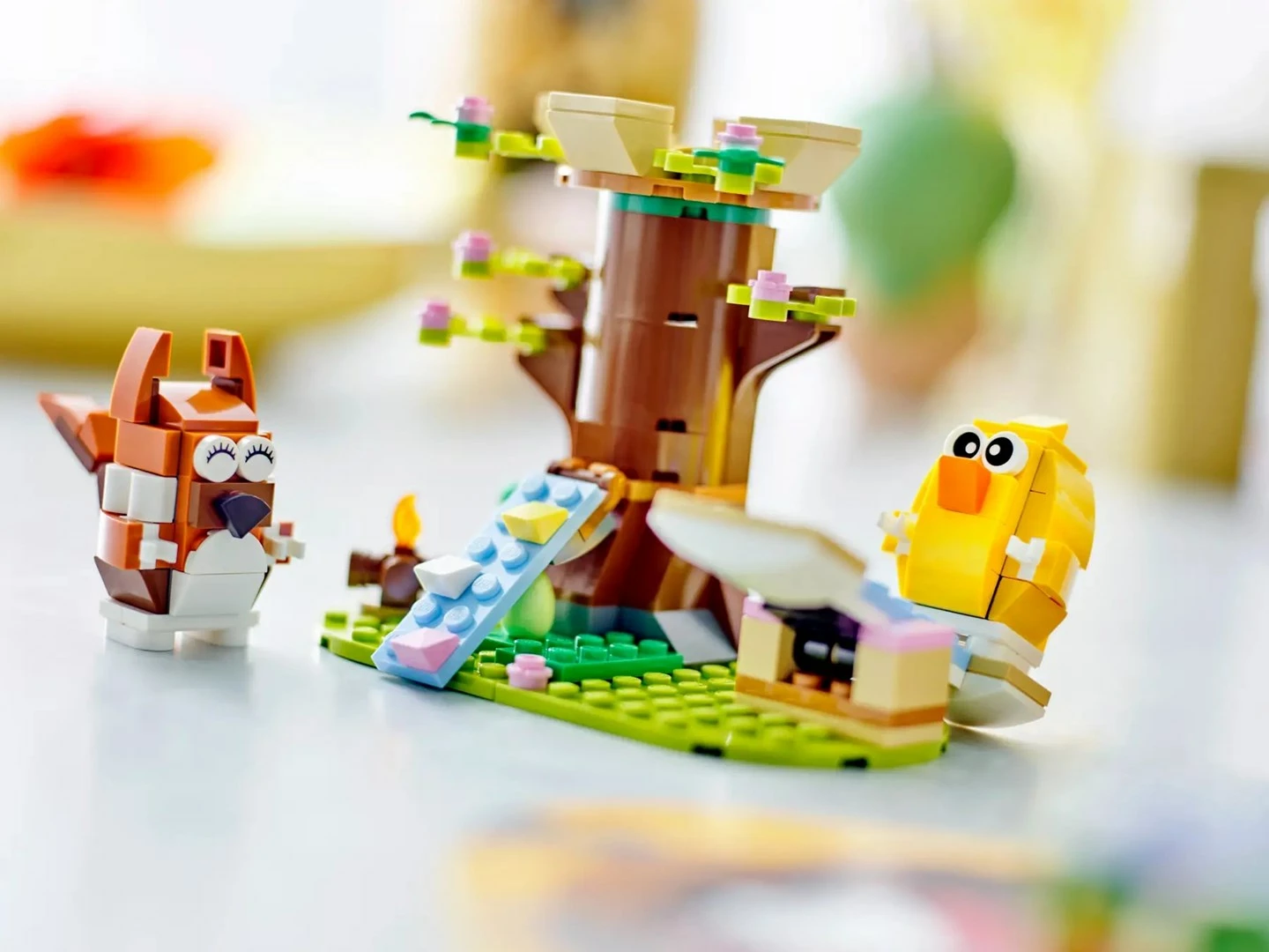 Set LEGO Spring Animal Playground 40709, 172 pjesë