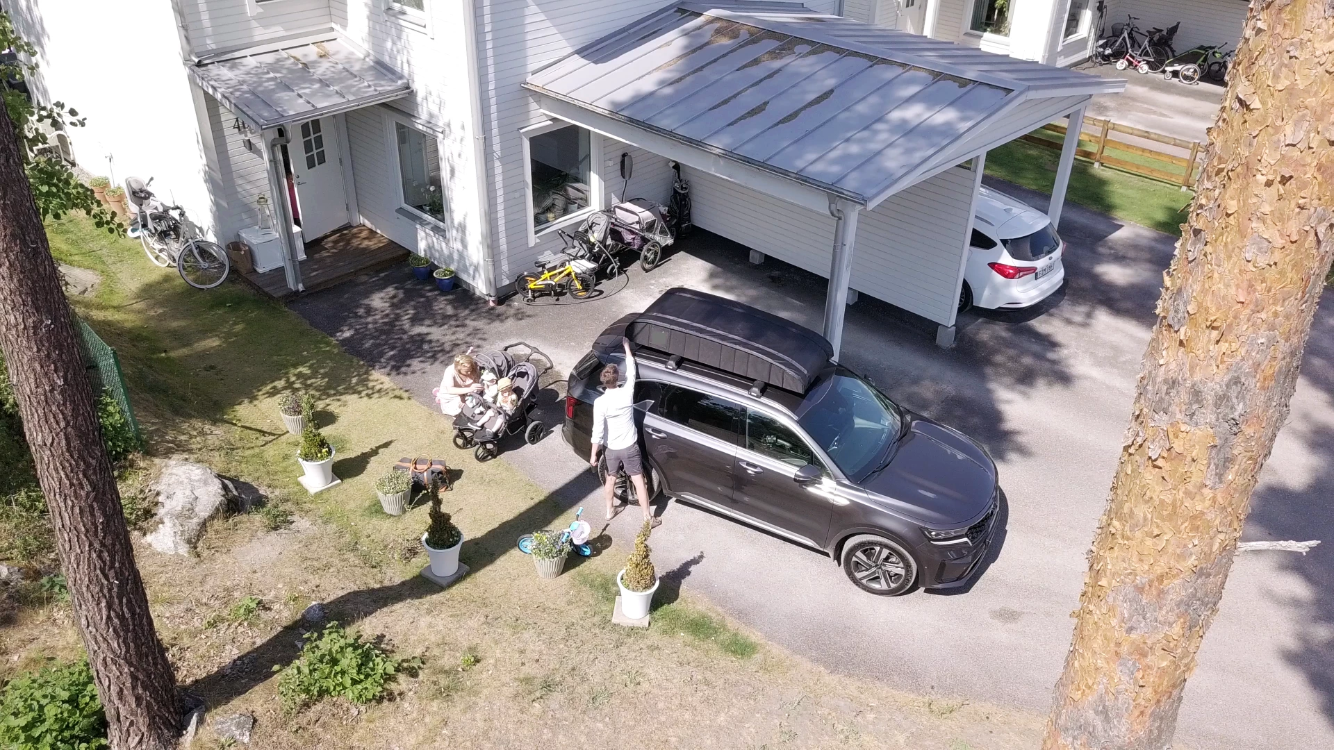 Kuti bagazhi për tavan makine Werollit Foldable Roof Box 520L, 520 L, e palosshme, ngarkesë max 75 kg, e zezë, me set montimi