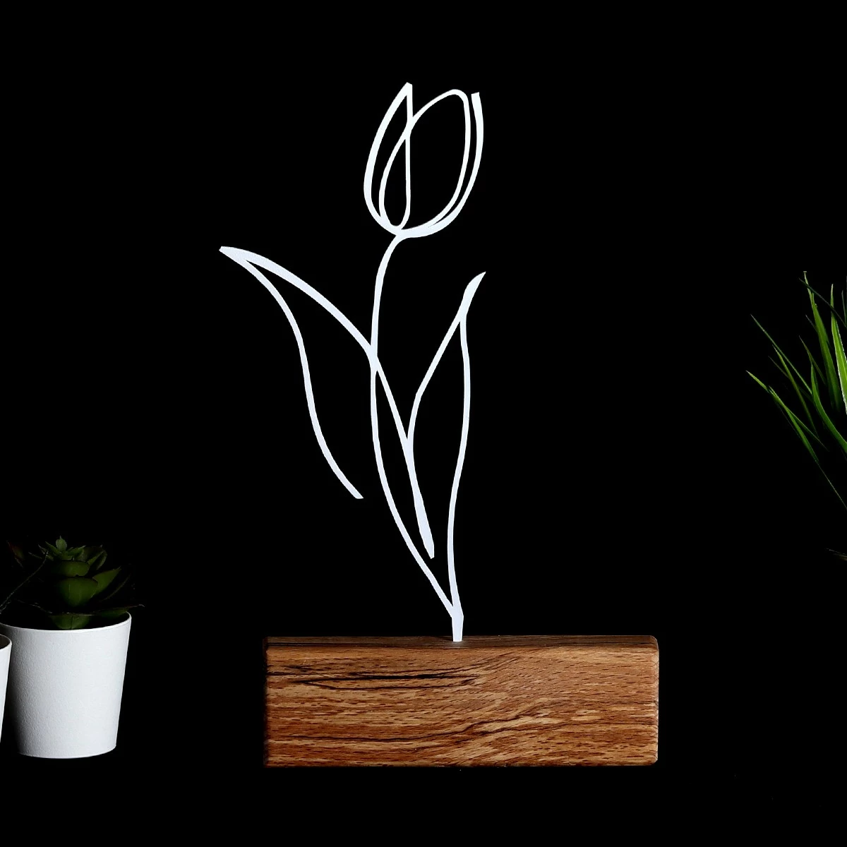 Objekt dekorativ Aberto Design, tulipan i bardhë