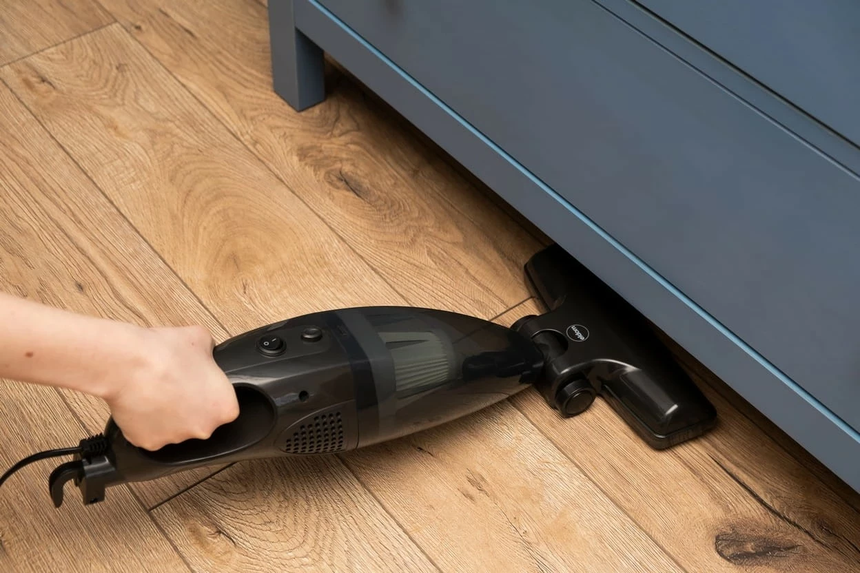 Kasë fshese Eldom Fire OC600, 1.2L, HEPA, e zezë