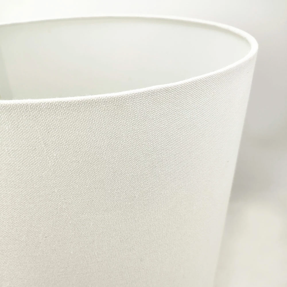 Llambë tavoline EGLI, bazë qeramike gri e errët, abazhur prej liri të bardhë, 34x34x100cm