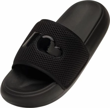 Papuqe Kubota, të zeza